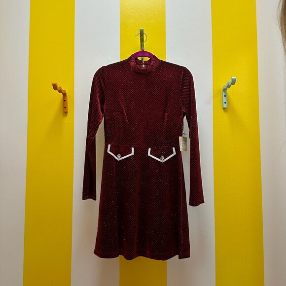 Smak Parlour Burgundy Sparkle high-Neck Mod Fit&Flare w/ Ornate Pocket Front - Picture 2 of 7